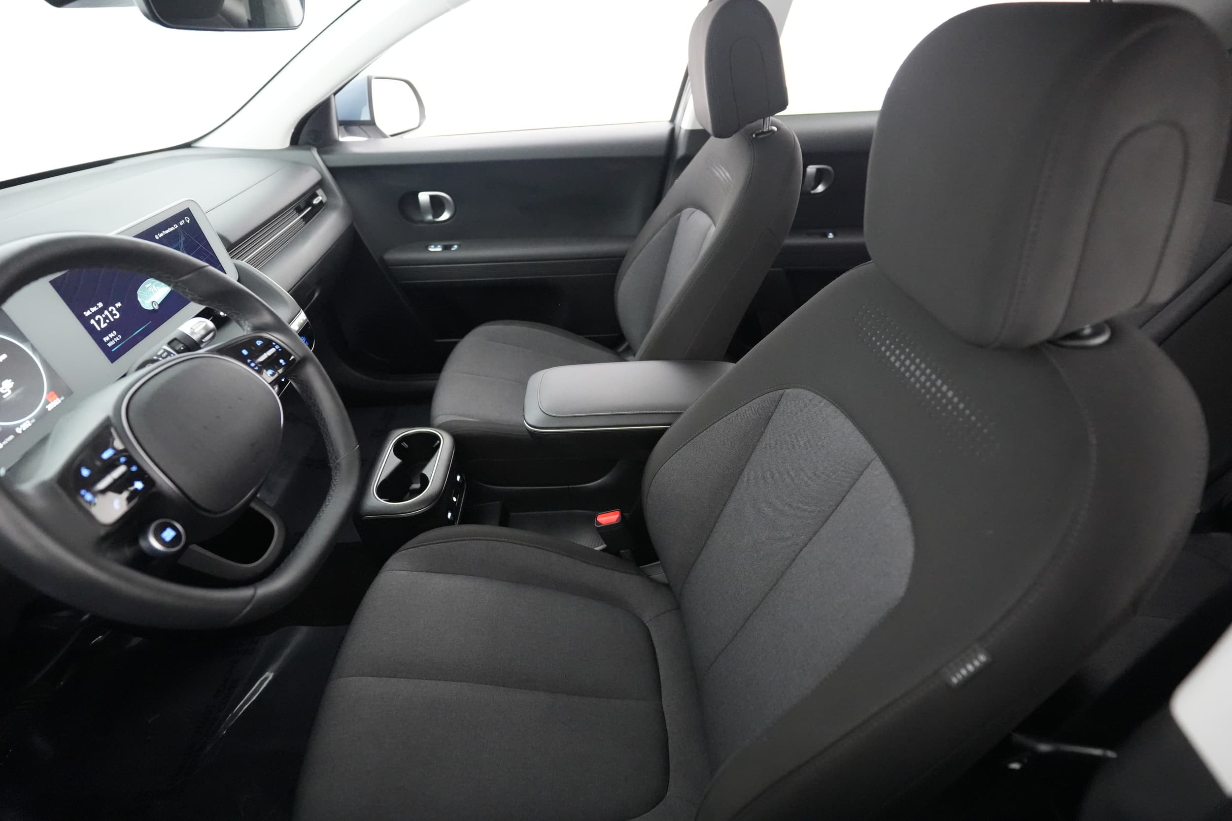 2024 Hyundai IONIQ 5 interior